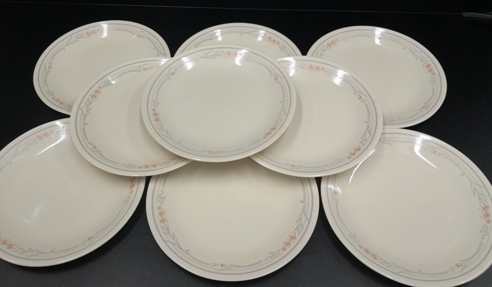 9 Corelle ROSE Lucheon - Cream with pink tulips, grey details